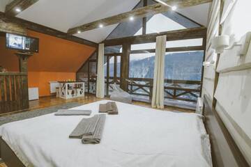 Двухместный номер с 1 кроватью и панорамным видом в Апартаментах Guculka Apartments